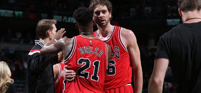 际足联指定 际足联指定